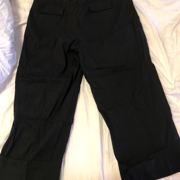 Black Capri Pants - Picture 2 of 2